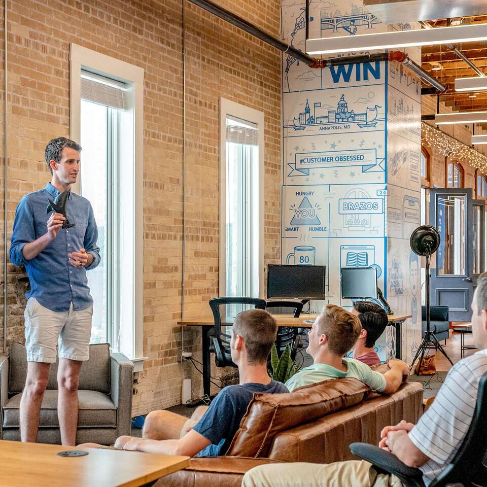 Mehr als Lampenfieber. Wenn das Sprechen vor Publikum Panik auslöst.